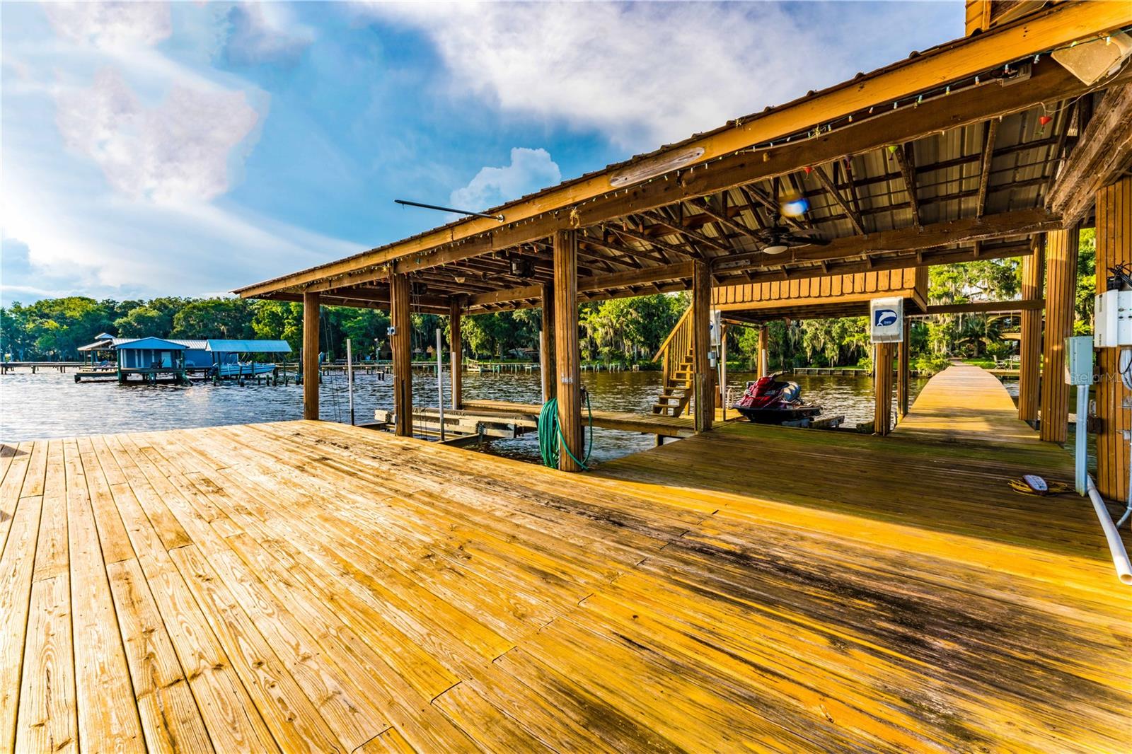 FC313266 Property Photo