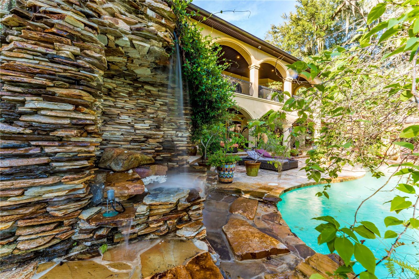 FC313266 Property Photo