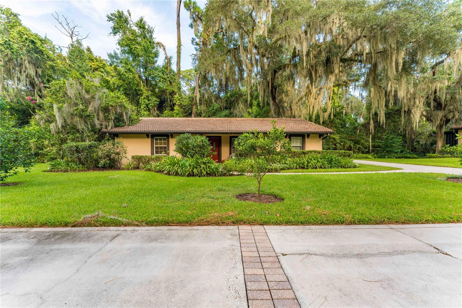 FC313266 Property Photo