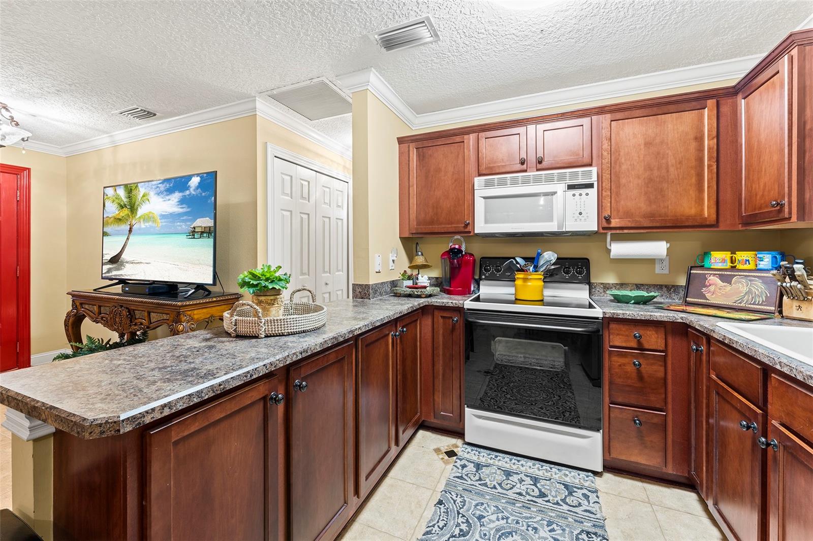 FC313266 Property Photo