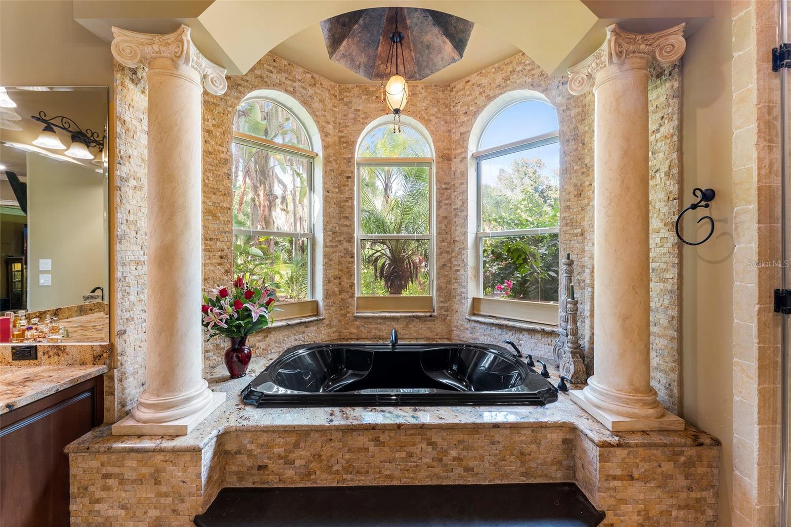 FC313266 Property Photo