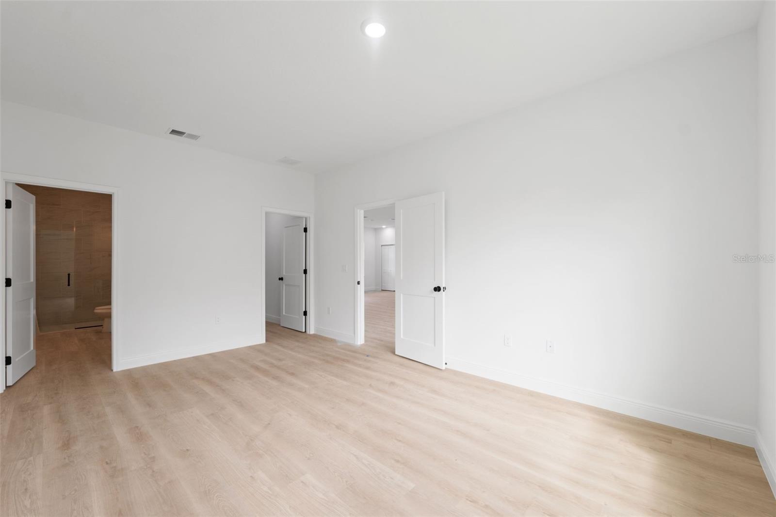 136 MARION OAKS GOLF WAY, OCALA, FL, 34473