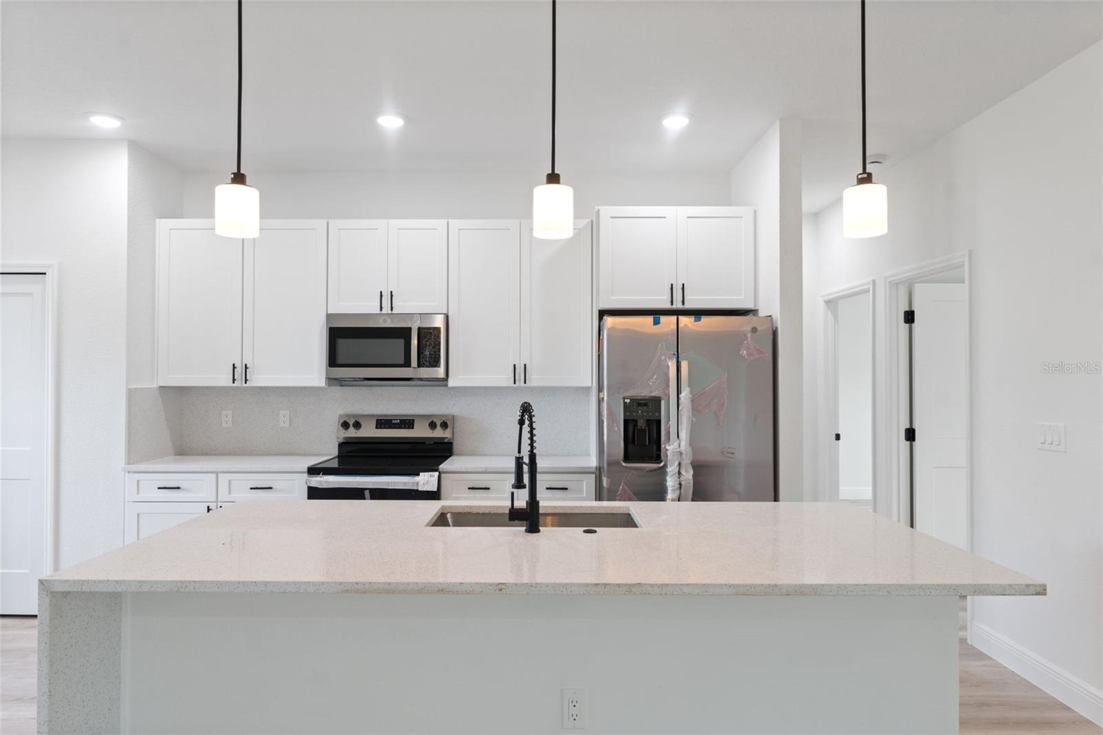 136 MARION OAKS GOLF WAY, OCALA, FL, 34473