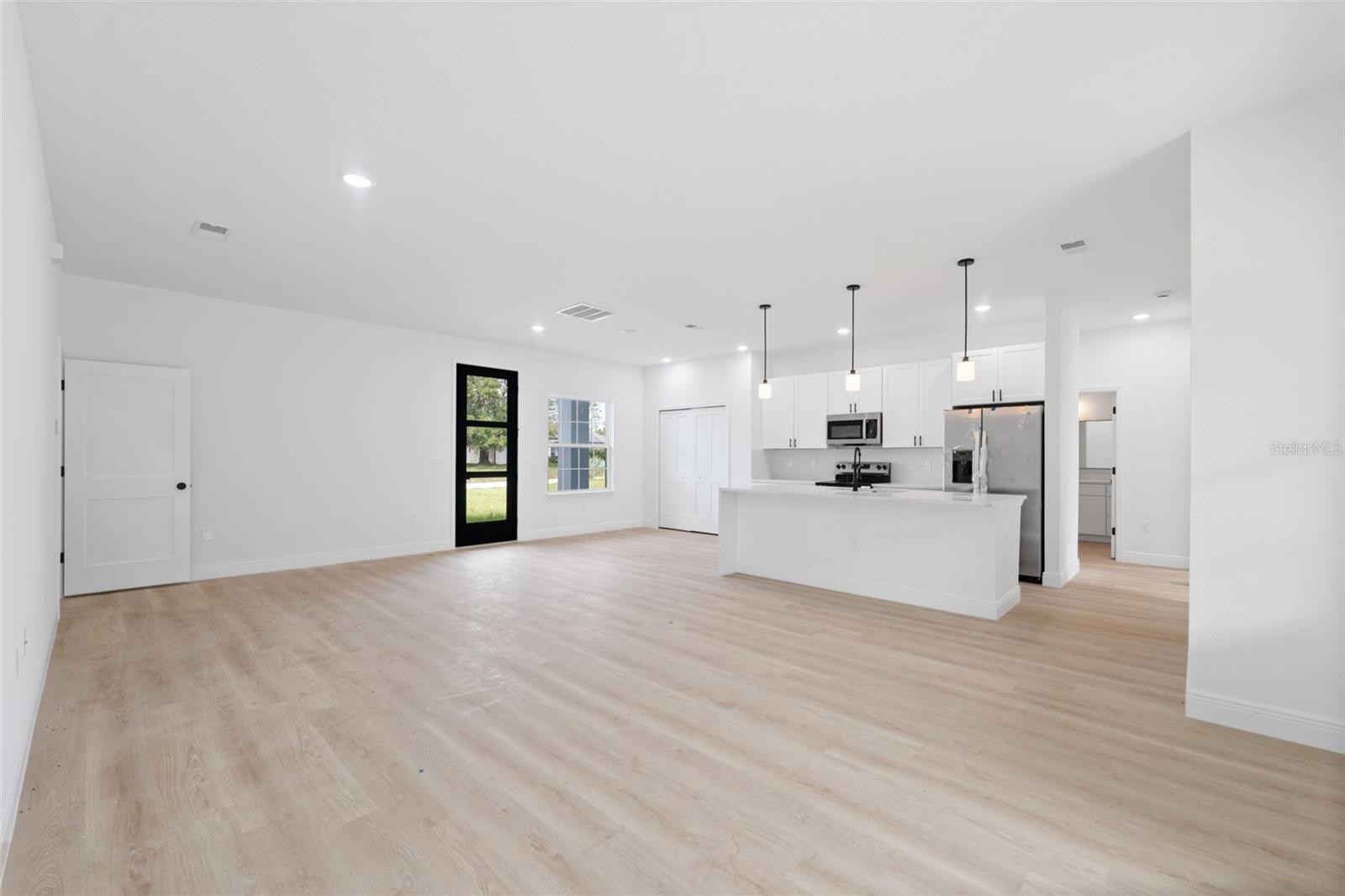 136 MARION OAKS GOLF WAY, OCALA, FL, 34473