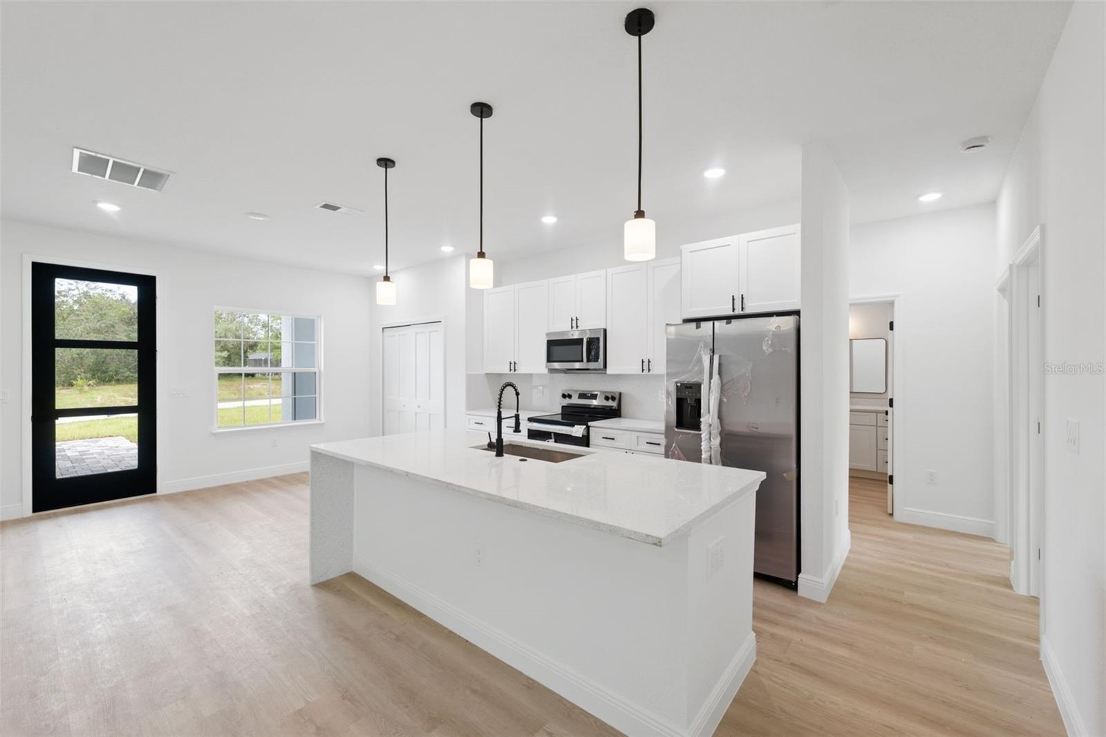 136 MARION OAKS GOLF WAY, OCALA, FL, 34473