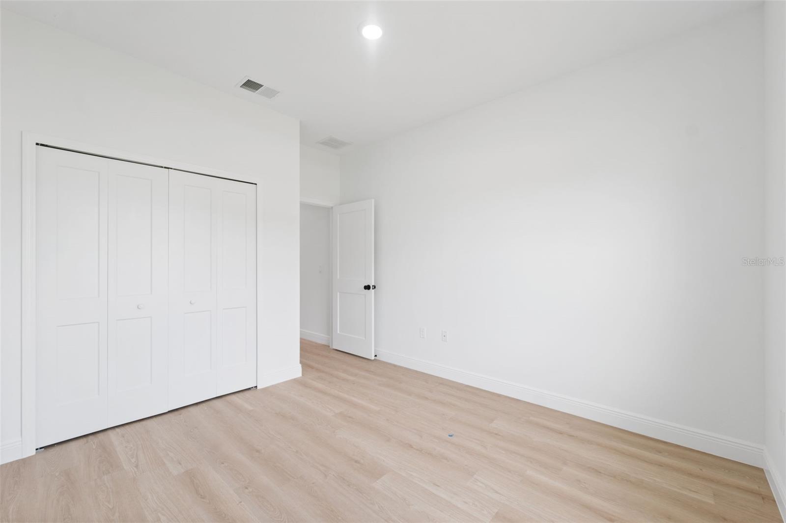 136 MARION OAKS GOLF WAY, OCALA, FL, 34473