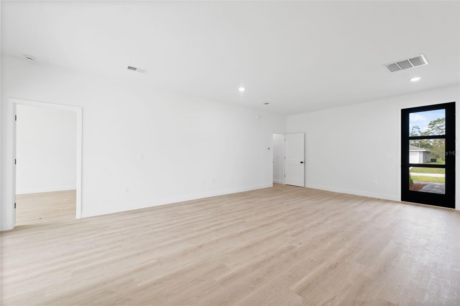 136 MARION OAKS GOLF WAY, OCALA, FL, 34473