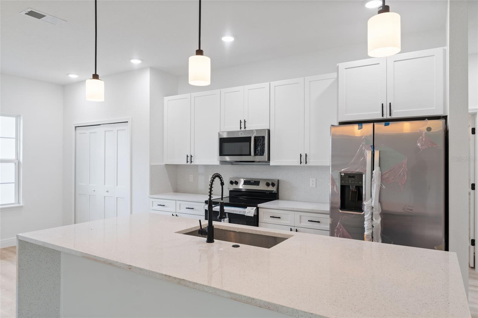 136 MARION OAKS GOLF WAY, OCALA, FL, 34473