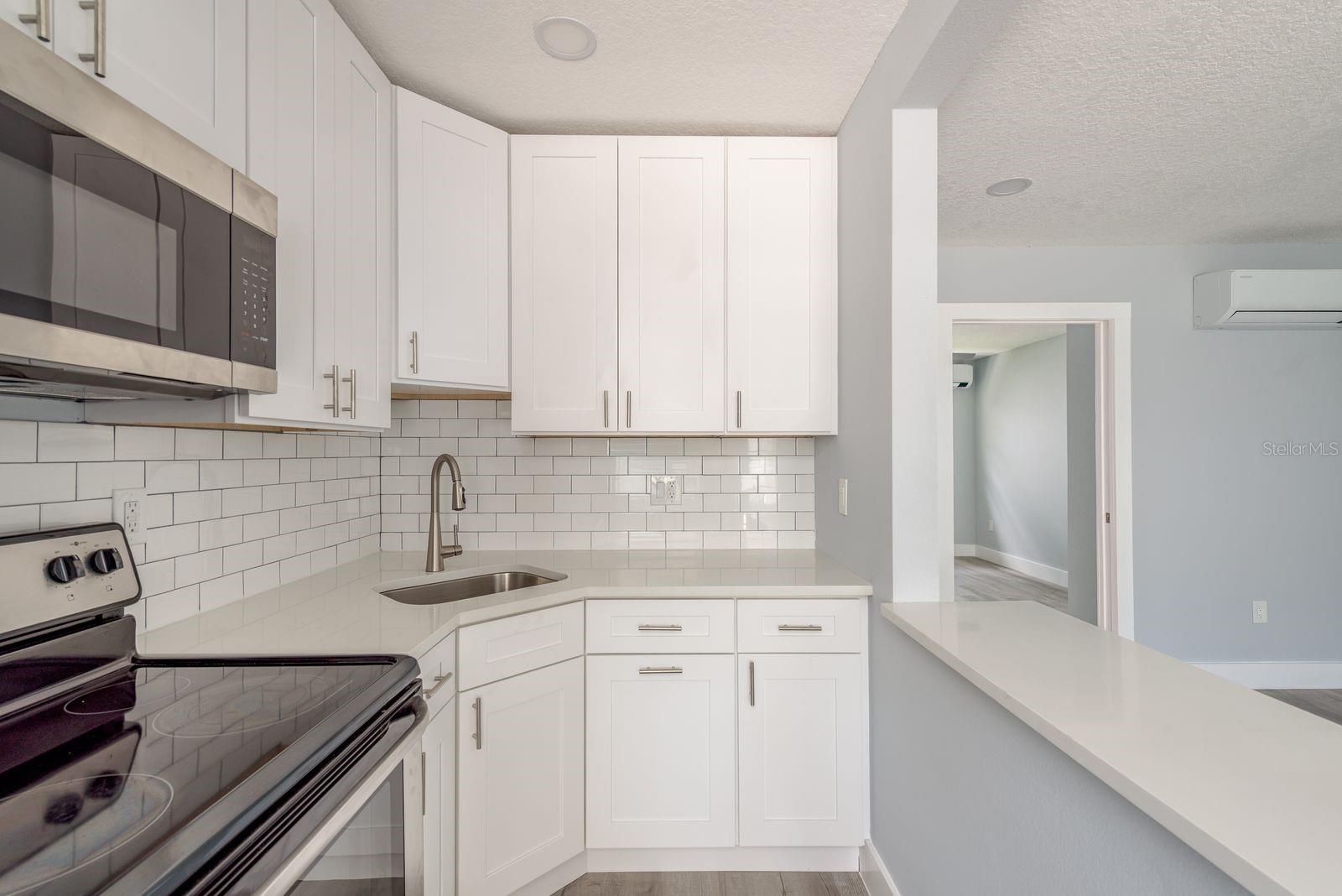 14225 PALM ST #3, MADEIRA BEACH, FL, 33708