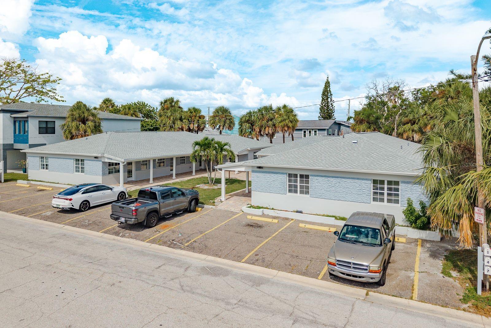 14225 PALM ST #3, MADEIRA BEACH, FL, 33708