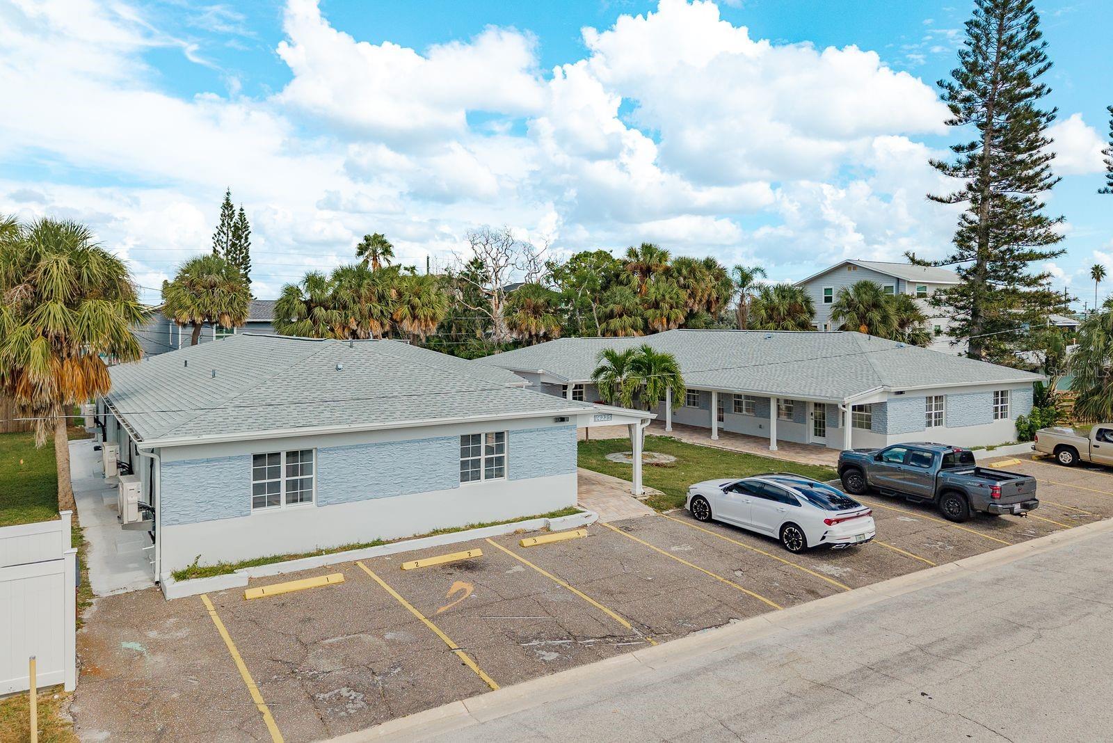 14225 PALM ST #3, MADEIRA BEACH, FL, 33708