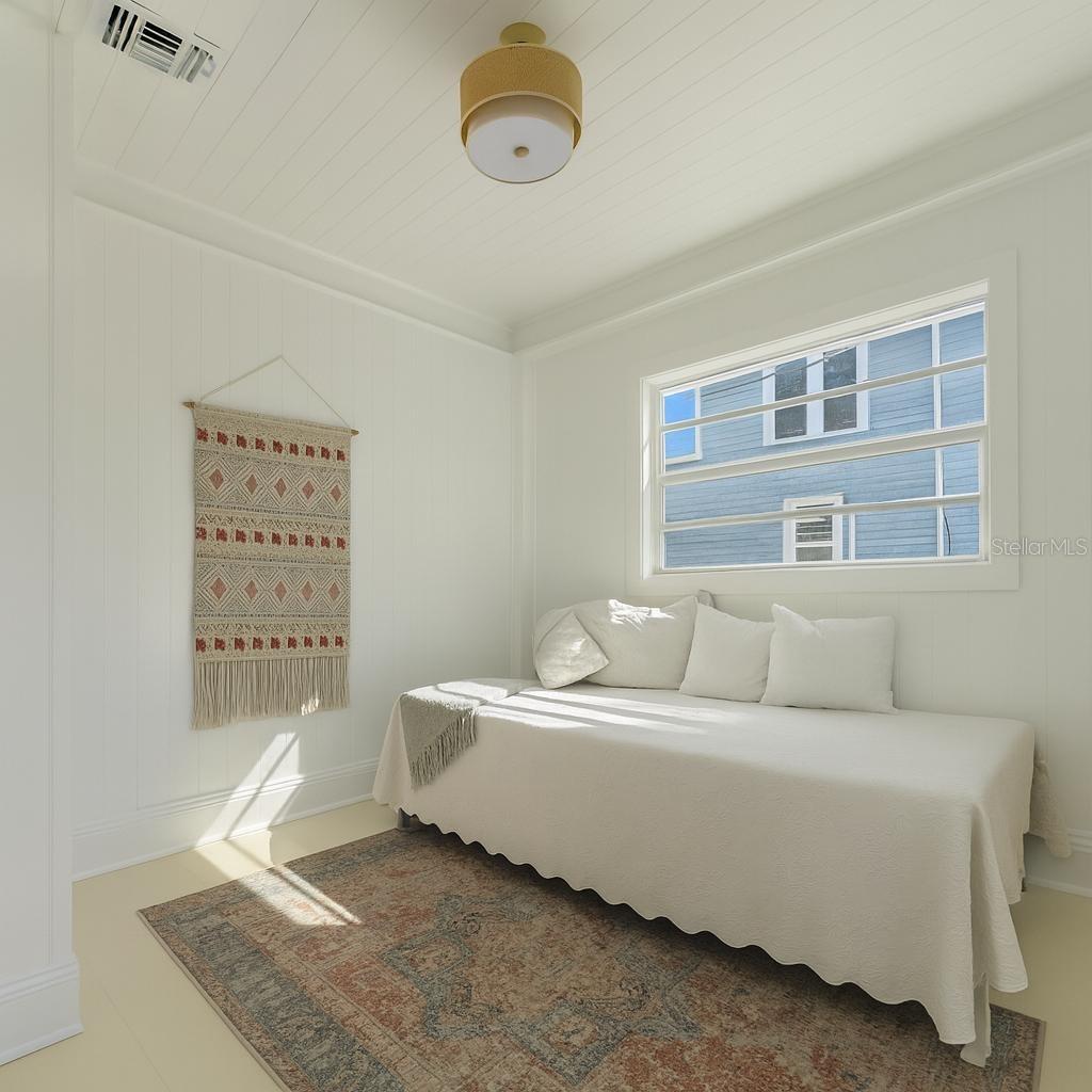 818 GRAND CENTRAL ST, CLEARWATER, FL, 33756