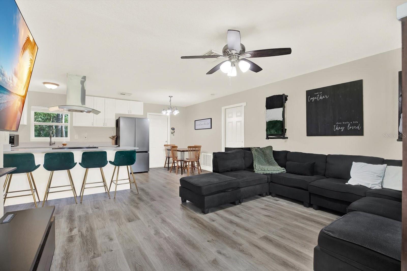 2133 S COLONIAL AVE, HOMOSASSA, FL, 34448