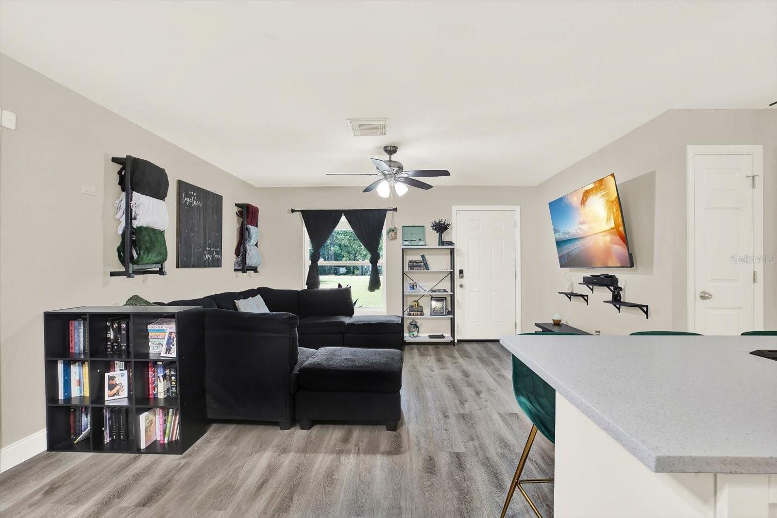 2133 S COLONIAL AVE, HOMOSASSA, FL, 34448