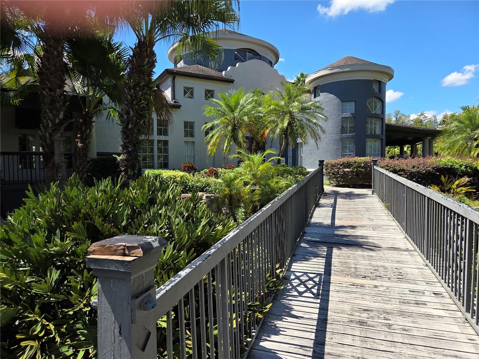 8513 ISLAND BREEZE LN #202, TEMPLE TERRACE, FL, 33637