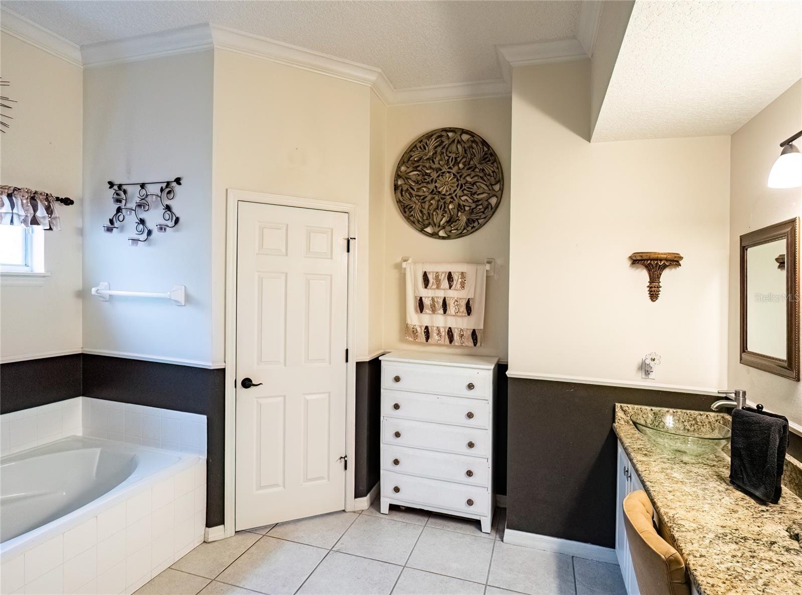 2087 WESTBOURNE DR, OVIEDO, FL, 32765