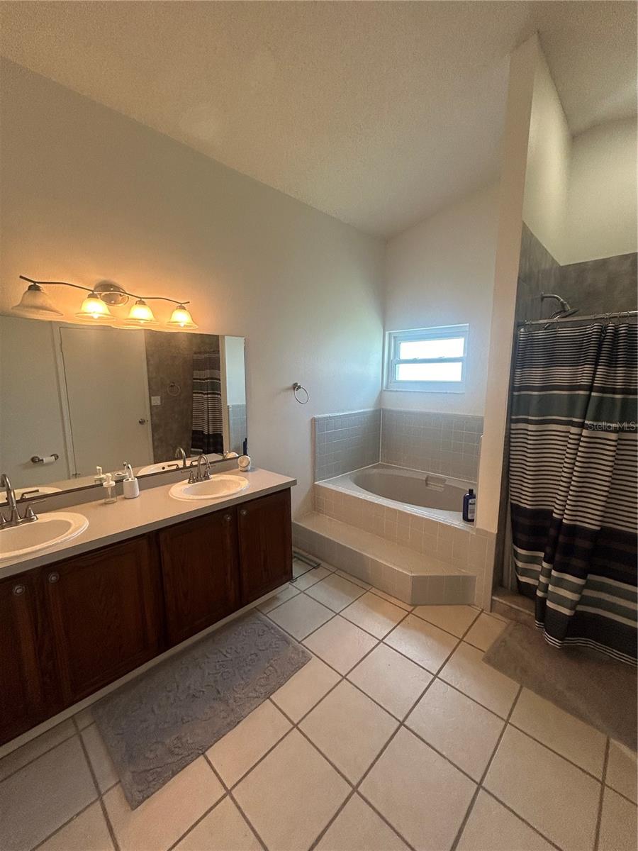 1404 WESTMINSTER WAY, KISSIMMEE, FL, 34744