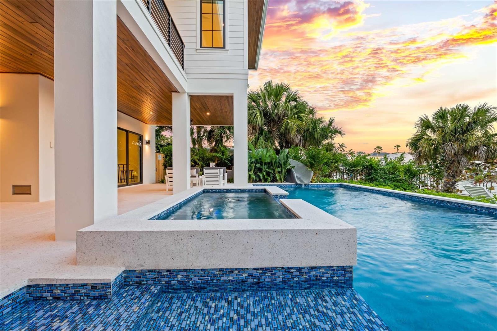 A4667696 Property Photo