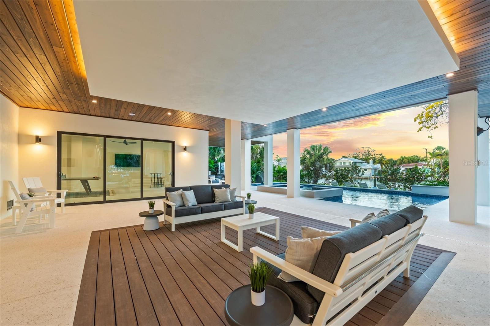 A4667696 Property Photo