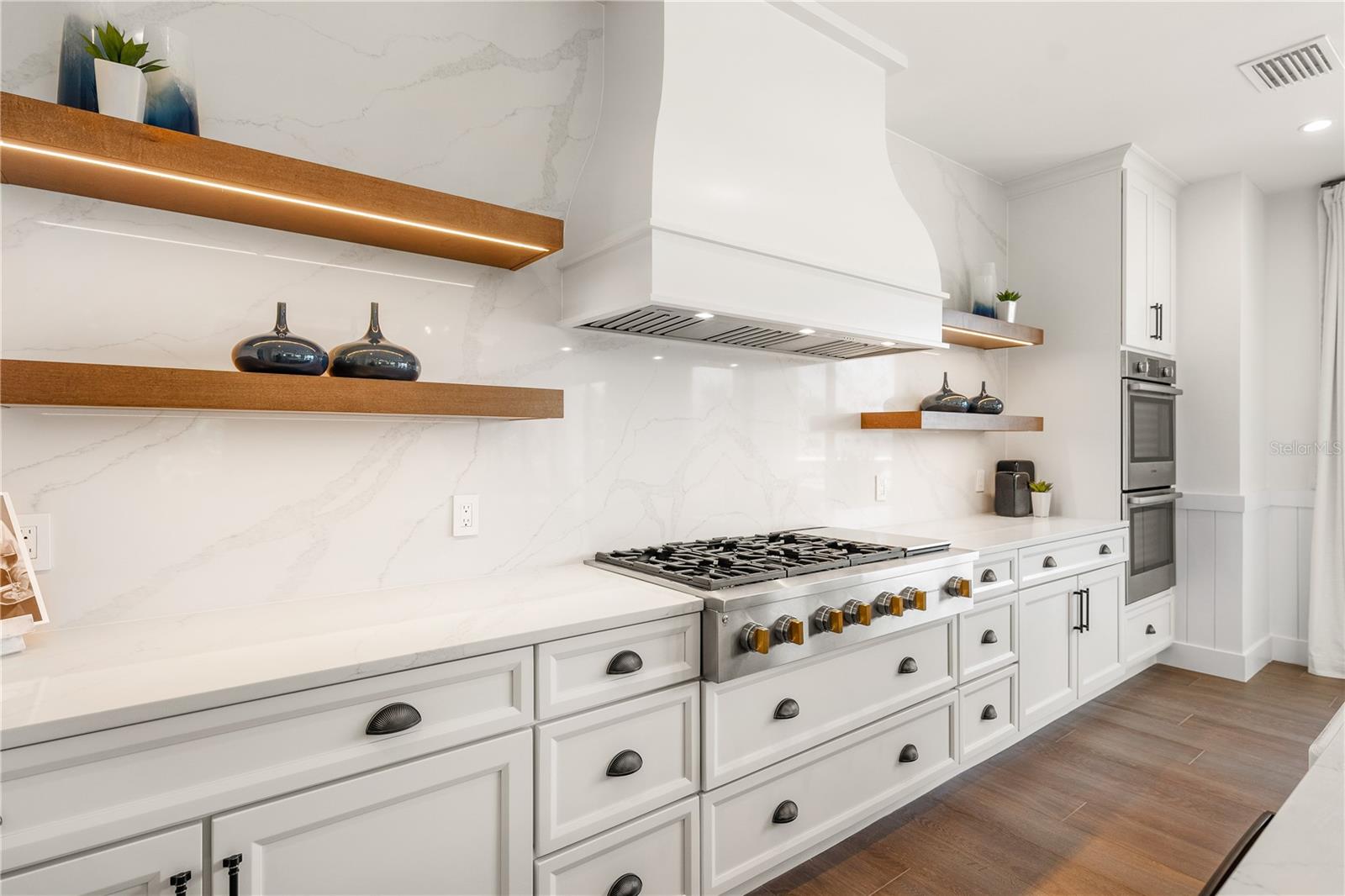 A4667697 Property Photo