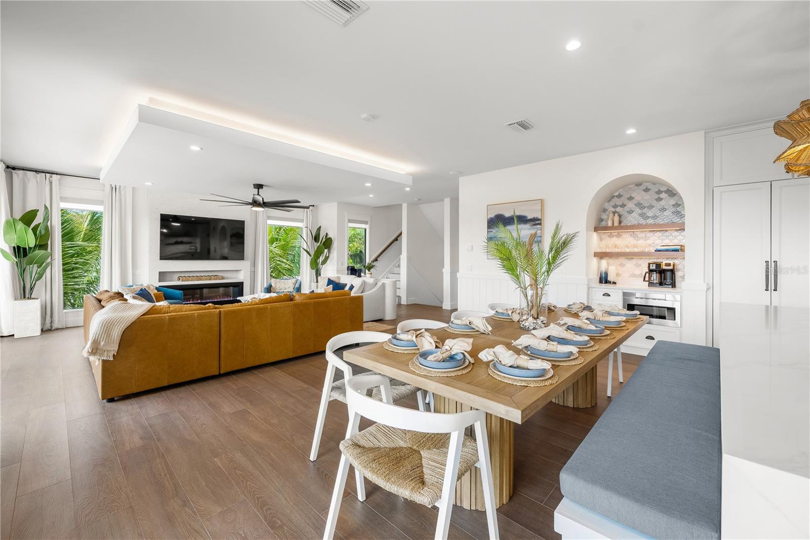 A4667697 Property Photo