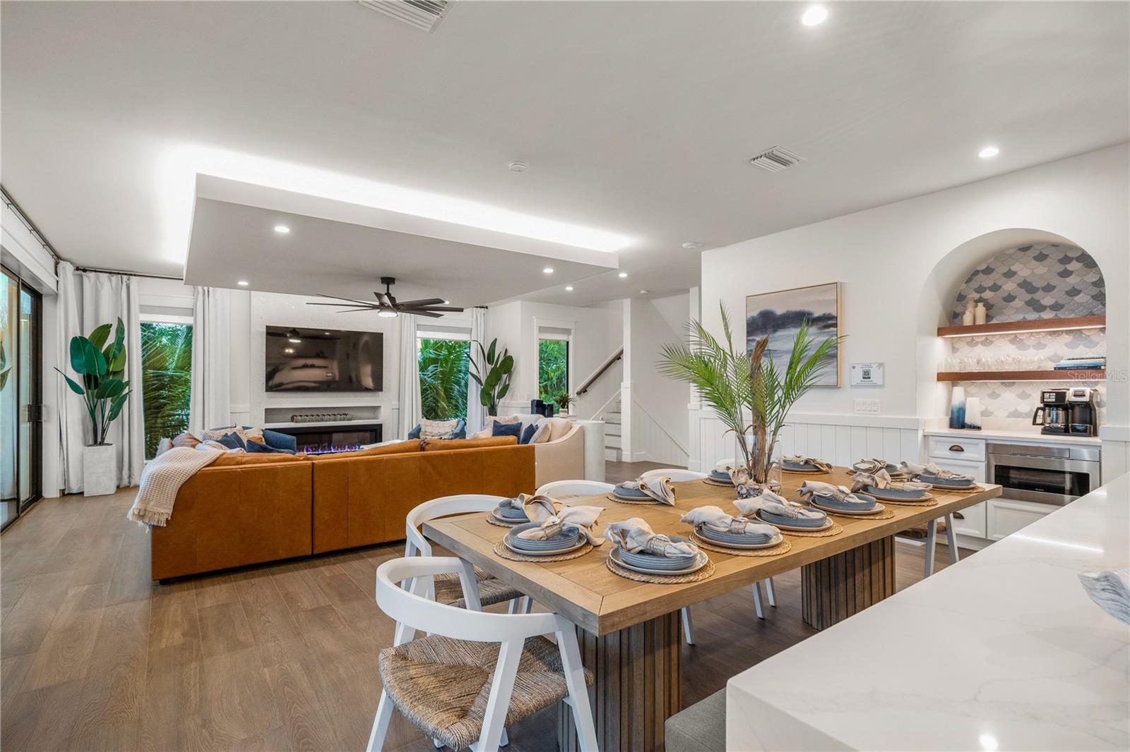 A4667697 Property Photo