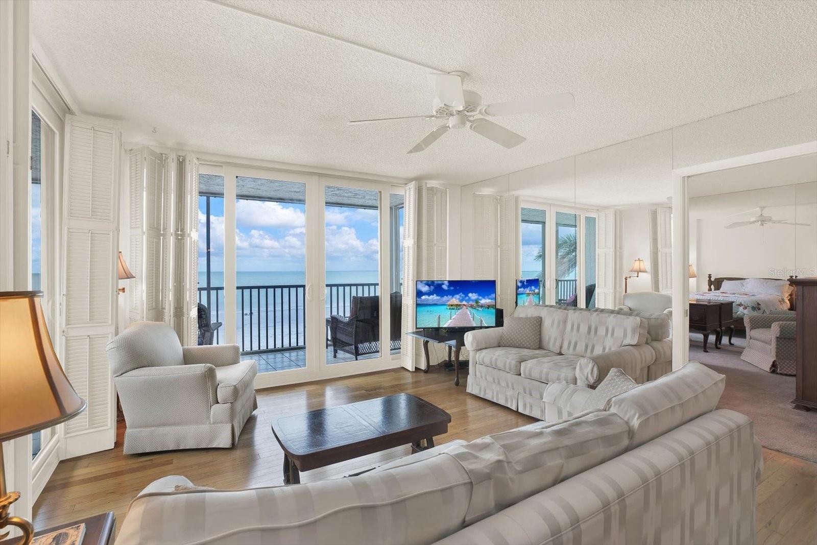18304 GULF BLVD #219, REDINGTON SHORES, FL, 33708
