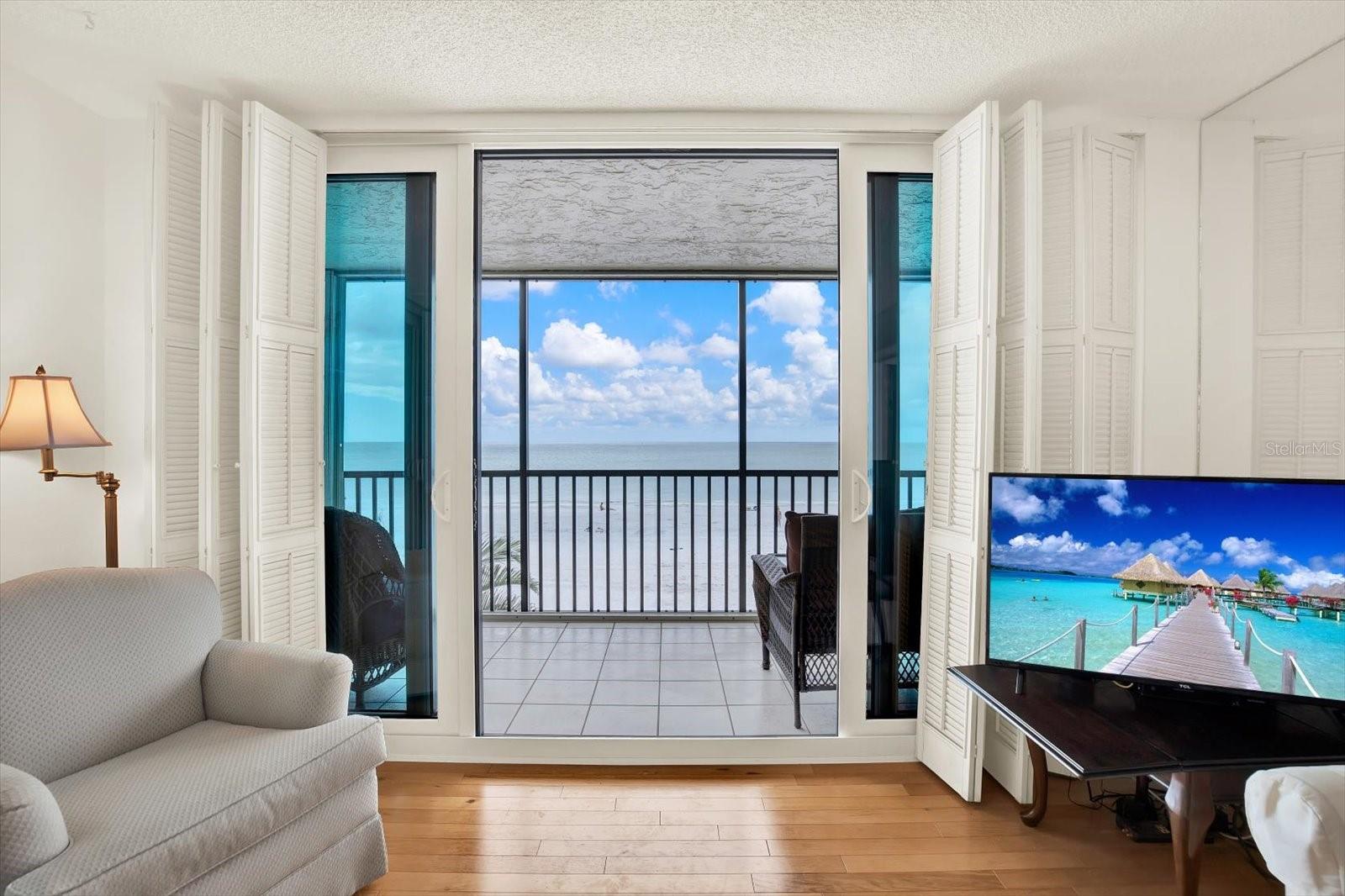 18304 GULF BLVD #219, REDINGTON SHORES, FL, 33708