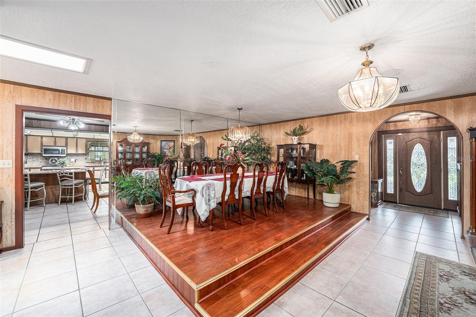 5105 N 45TH ST, TAMPA, FL, 33610