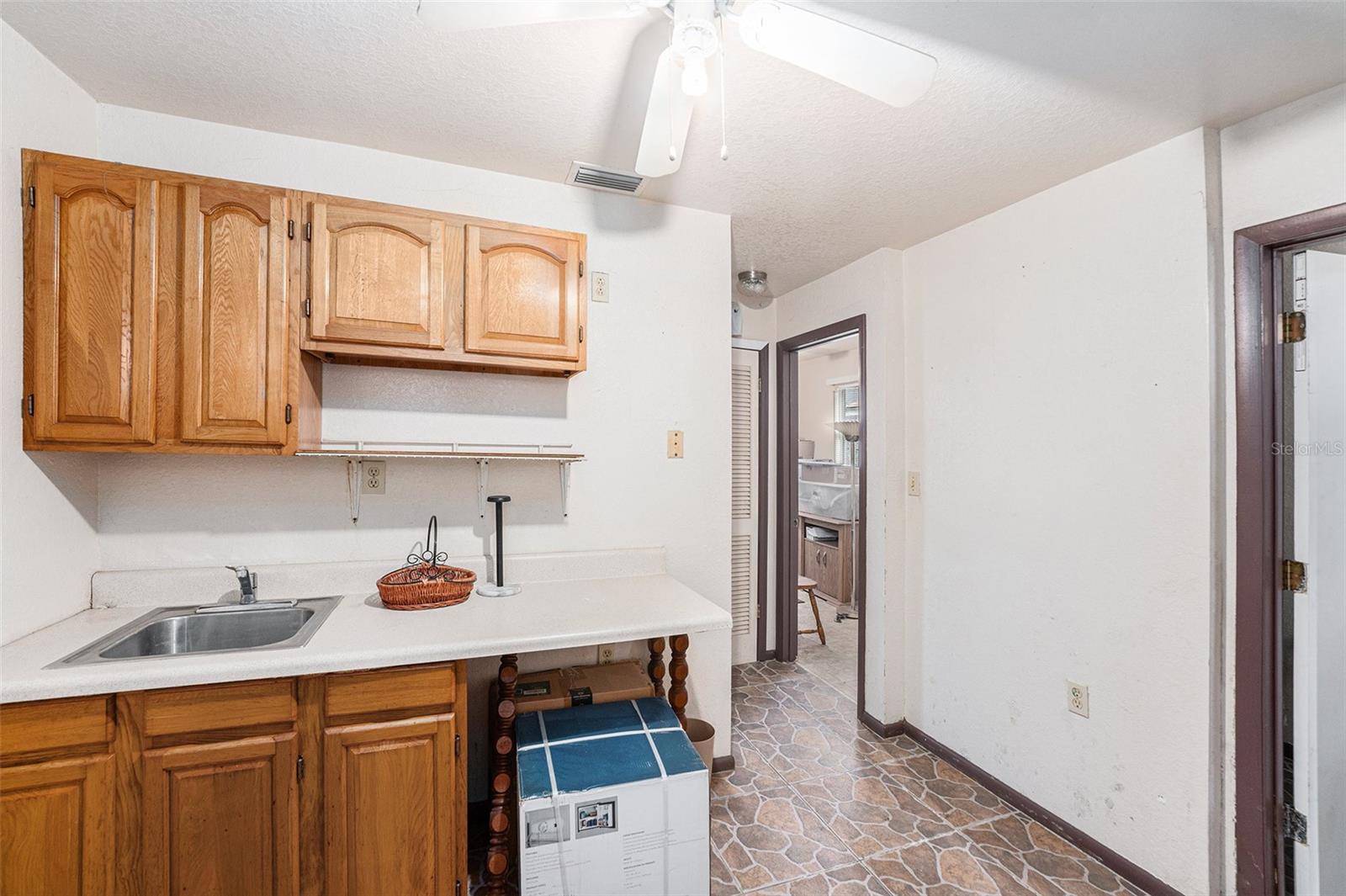 5105 N 45TH ST, TAMPA, FL, 33610