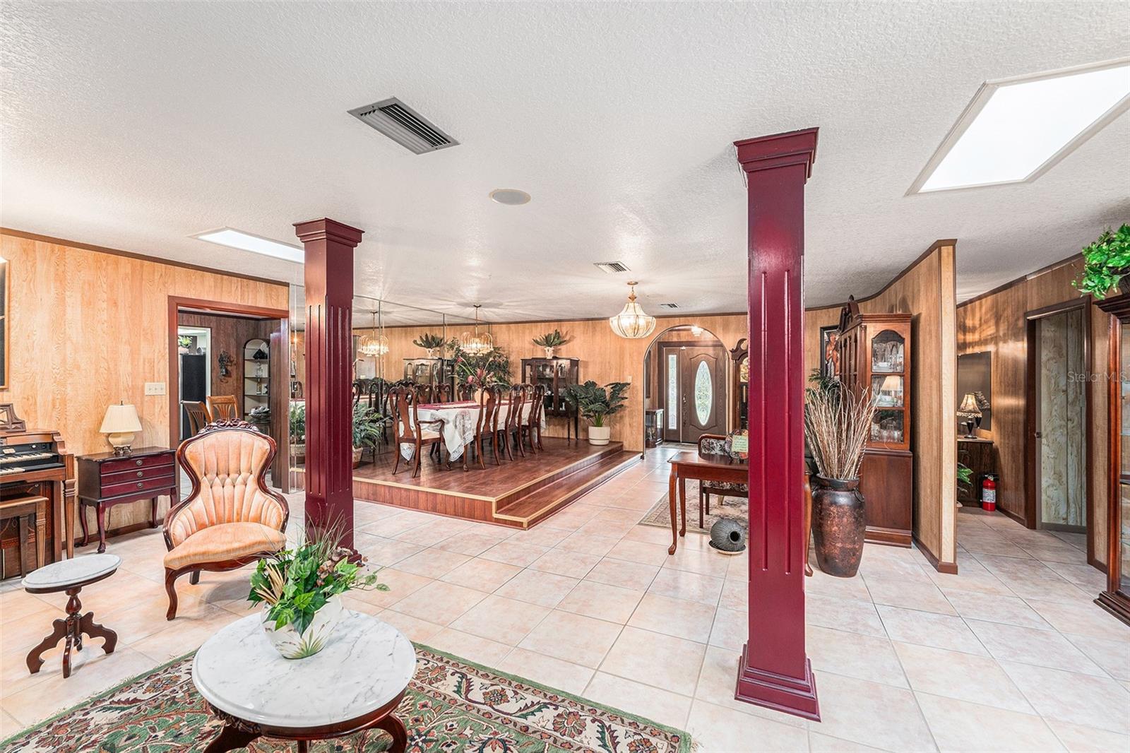 5105 N 45TH ST, TAMPA, FL, 33610