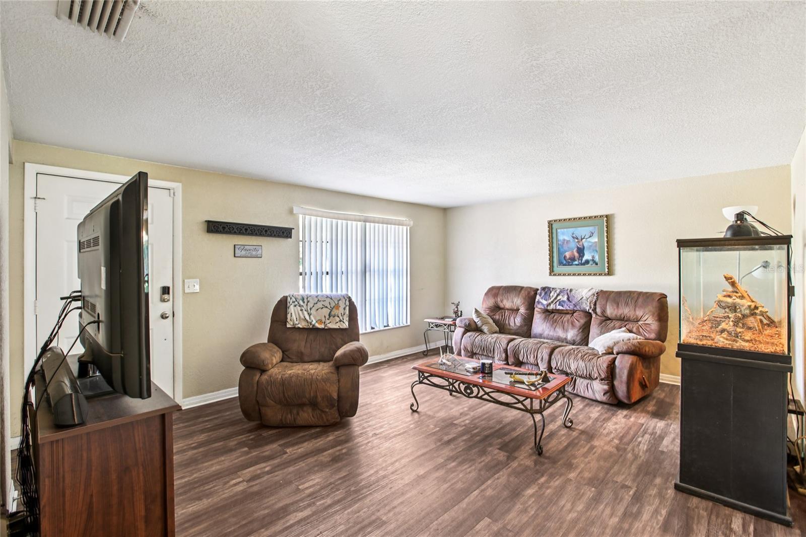 1304 SEFFNER VALRICO RD, SEFFNER, FL, 33584