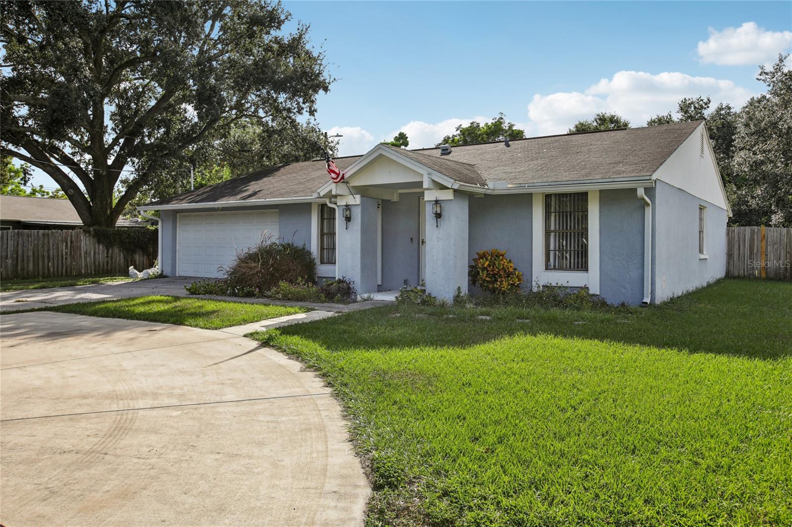 1304 SEFFNER VALRICO RD, SEFFNER, FL, 33584