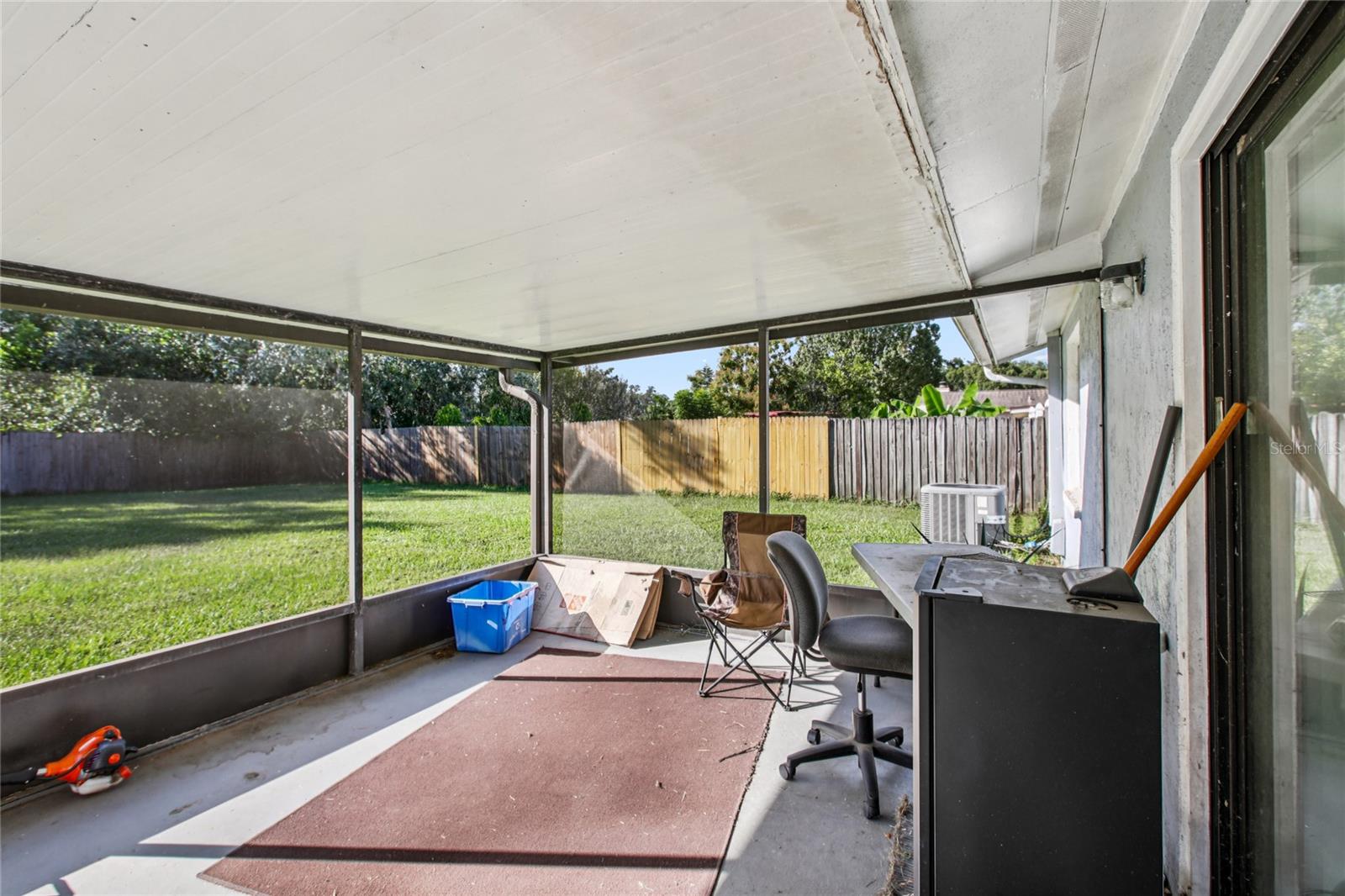 1304 SEFFNER VALRICO RD, SEFFNER, FL, 33584