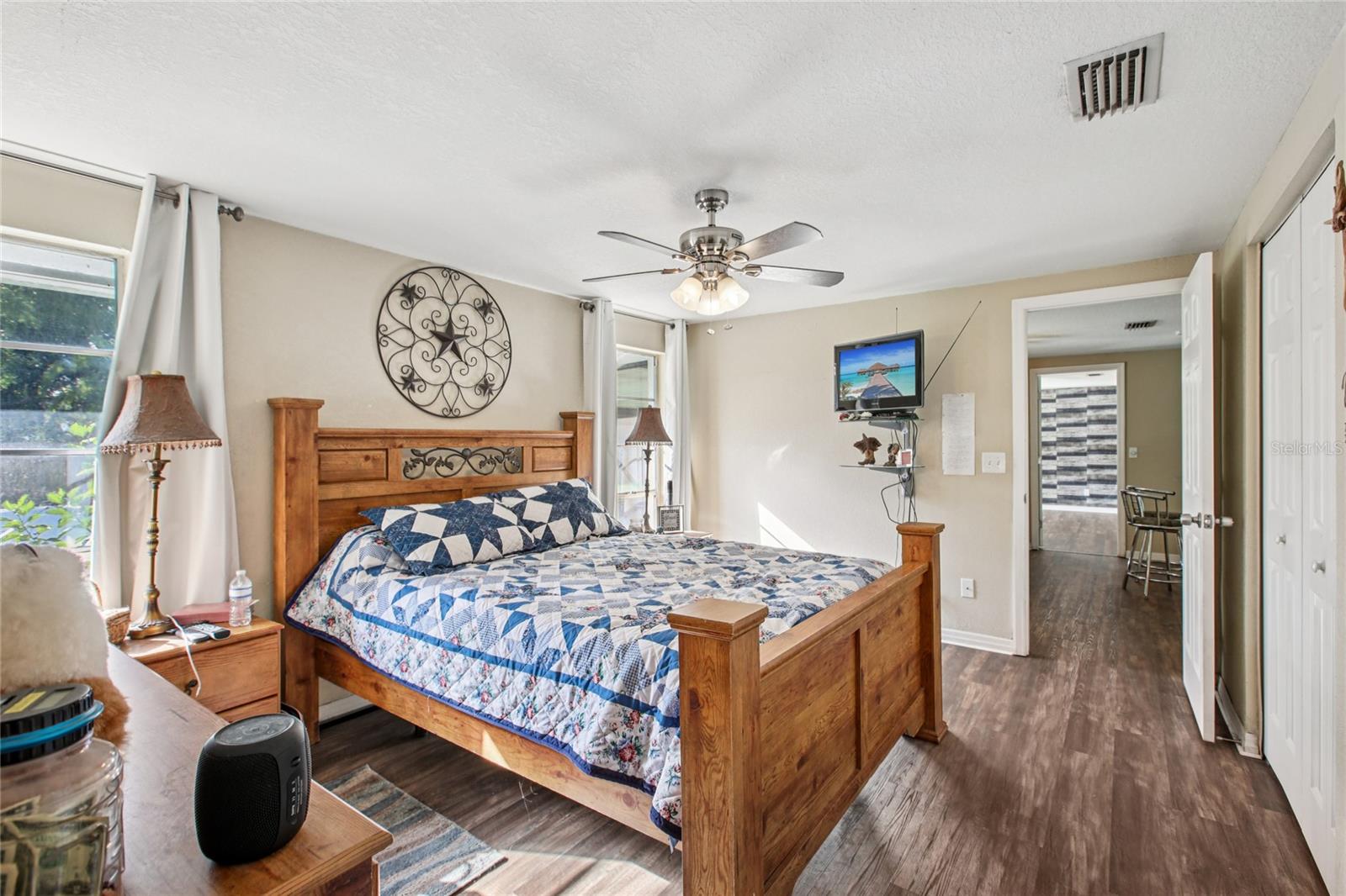 1304 SEFFNER VALRICO RD, SEFFNER, FL, 33584