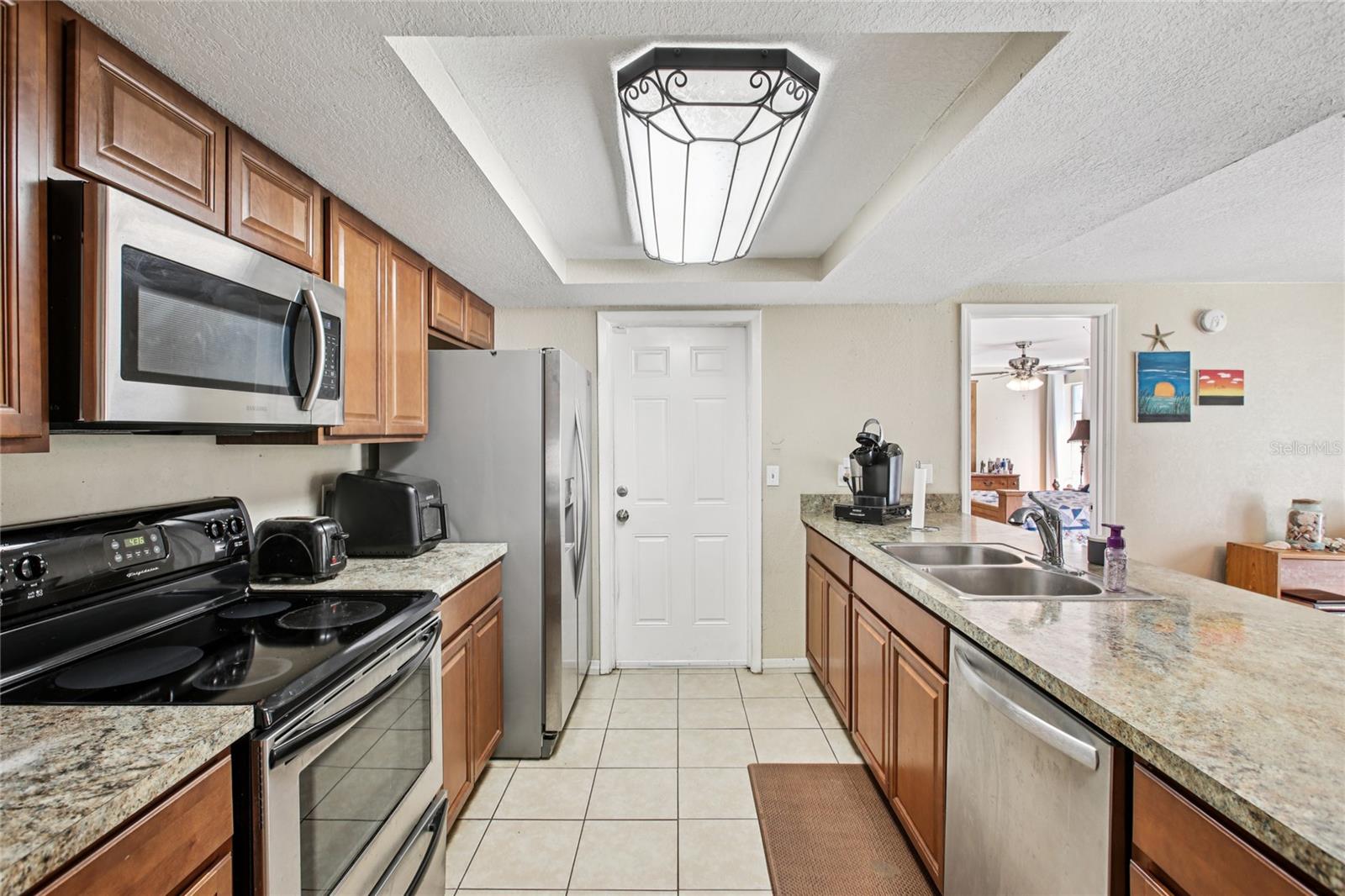 1304 SEFFNER VALRICO RD, SEFFNER, FL, 33584