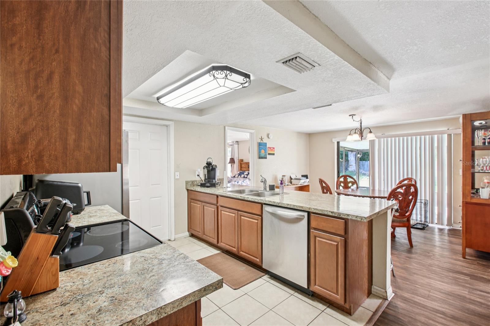 1304 SEFFNER VALRICO RD, SEFFNER, FL, 33584