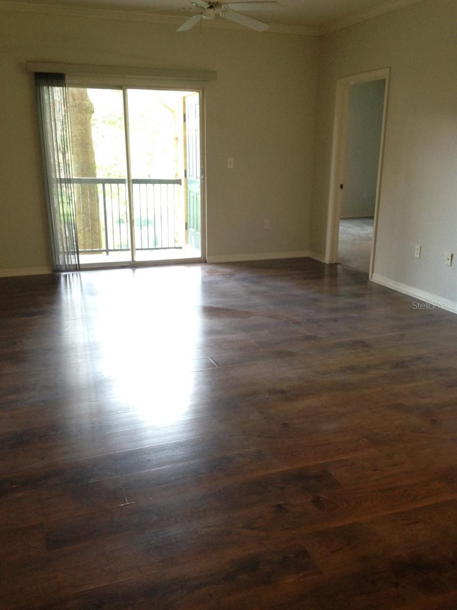 5608 PINNACLE HEIGHTS CIR #208, TAMPA, FL, 33624