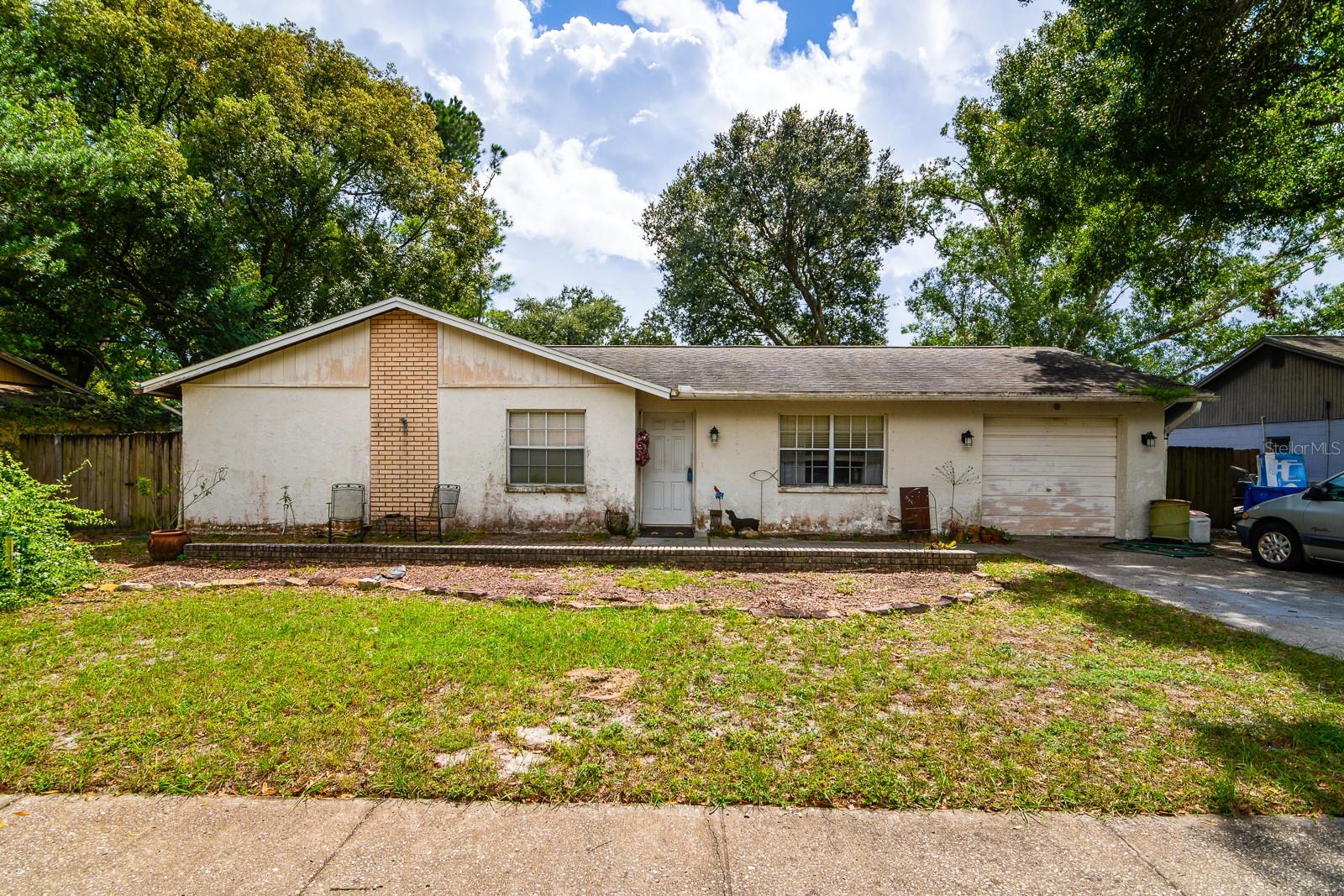 17645 MEADOWBRIDGE DR, LUTZ, FL, 33549