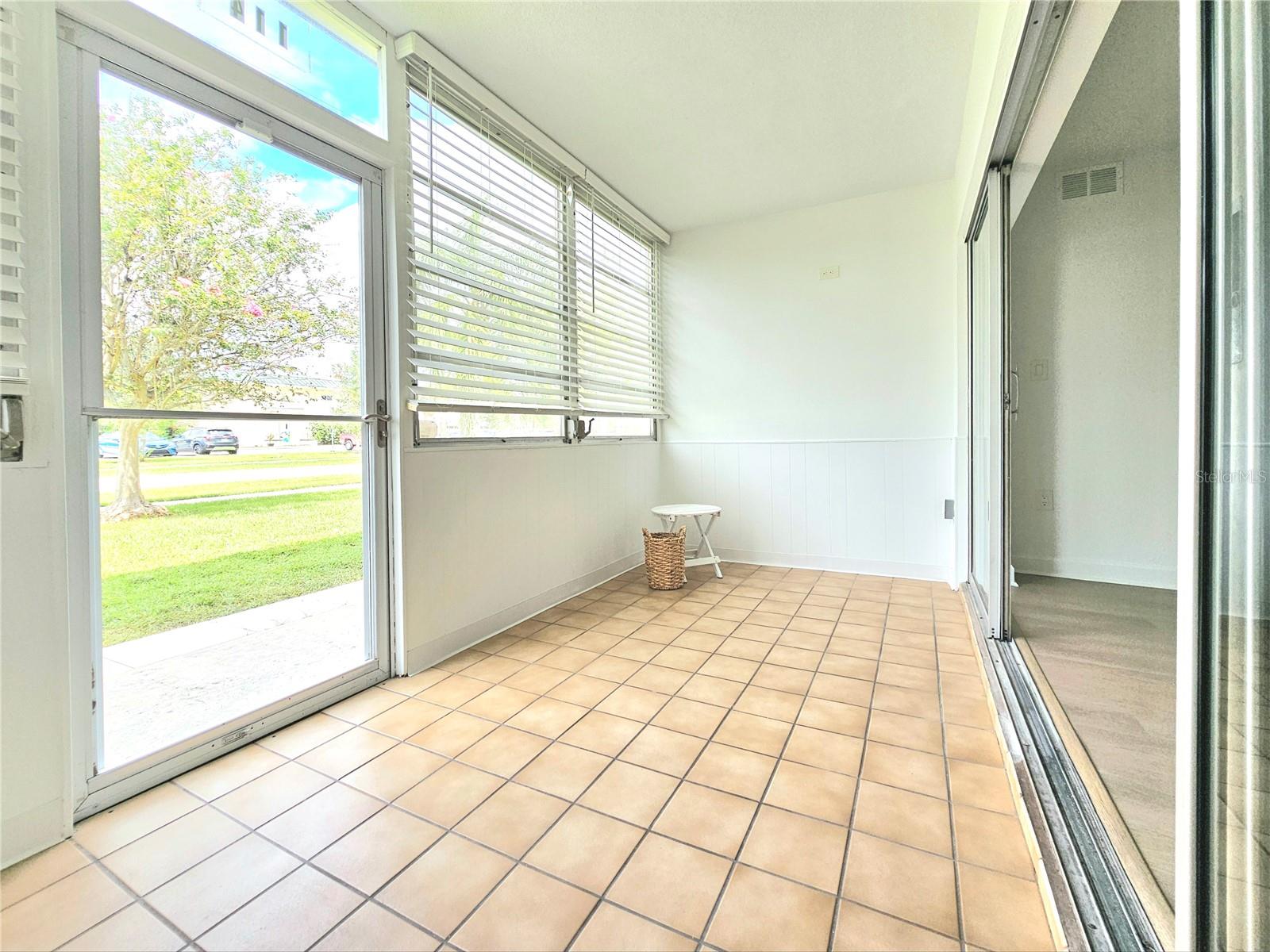 A4667706 Property Photo