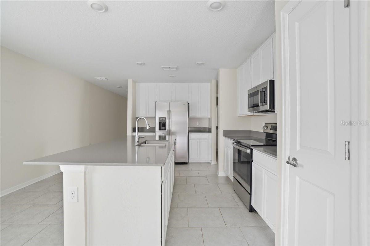 323 MACARTHUR ST, BARTOW, FL, 33830