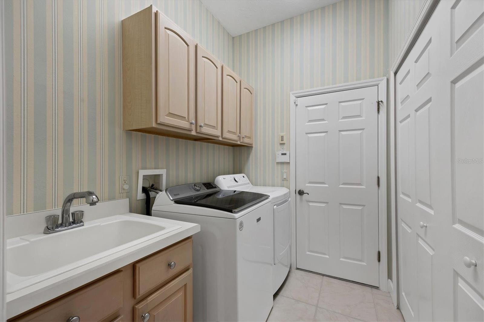 7212 SAINT GEORGES WAY, UNIVERSITY PARK, FL, 34201