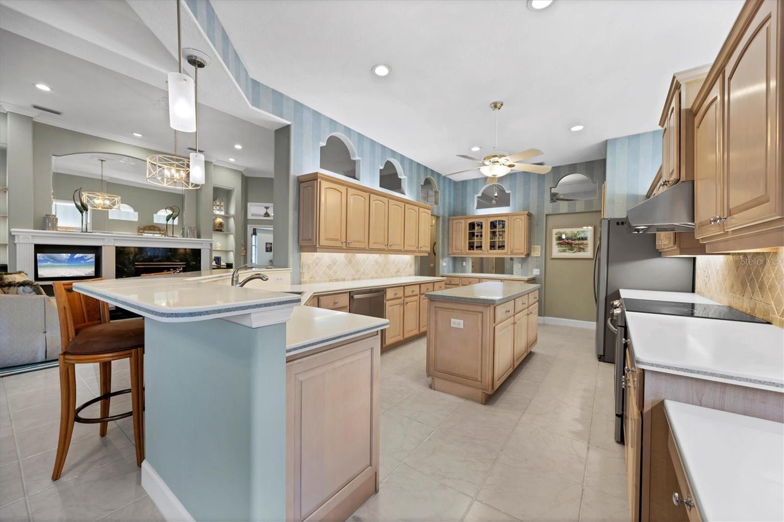 7212 SAINT GEORGES WAY, UNIVERSITY PARK, FL, 34201