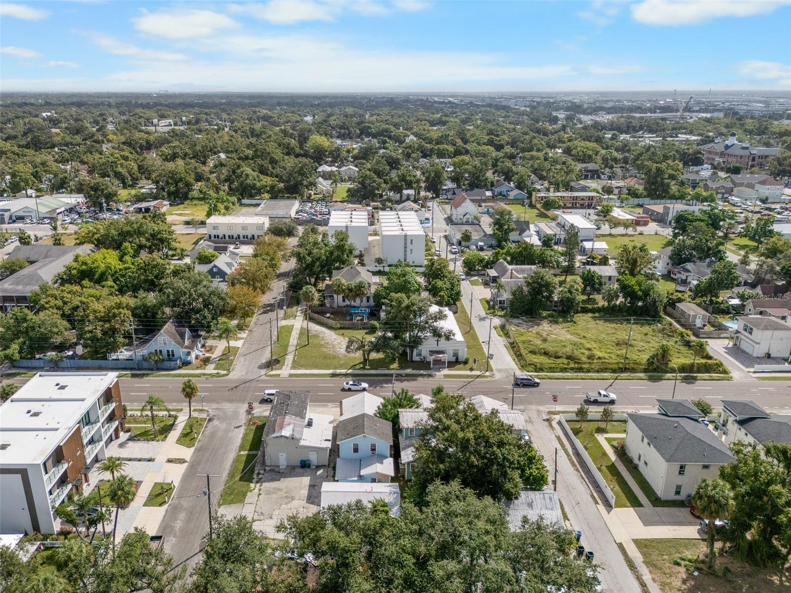 2801 N TAMPA ST, TAMPA, FL, 33602