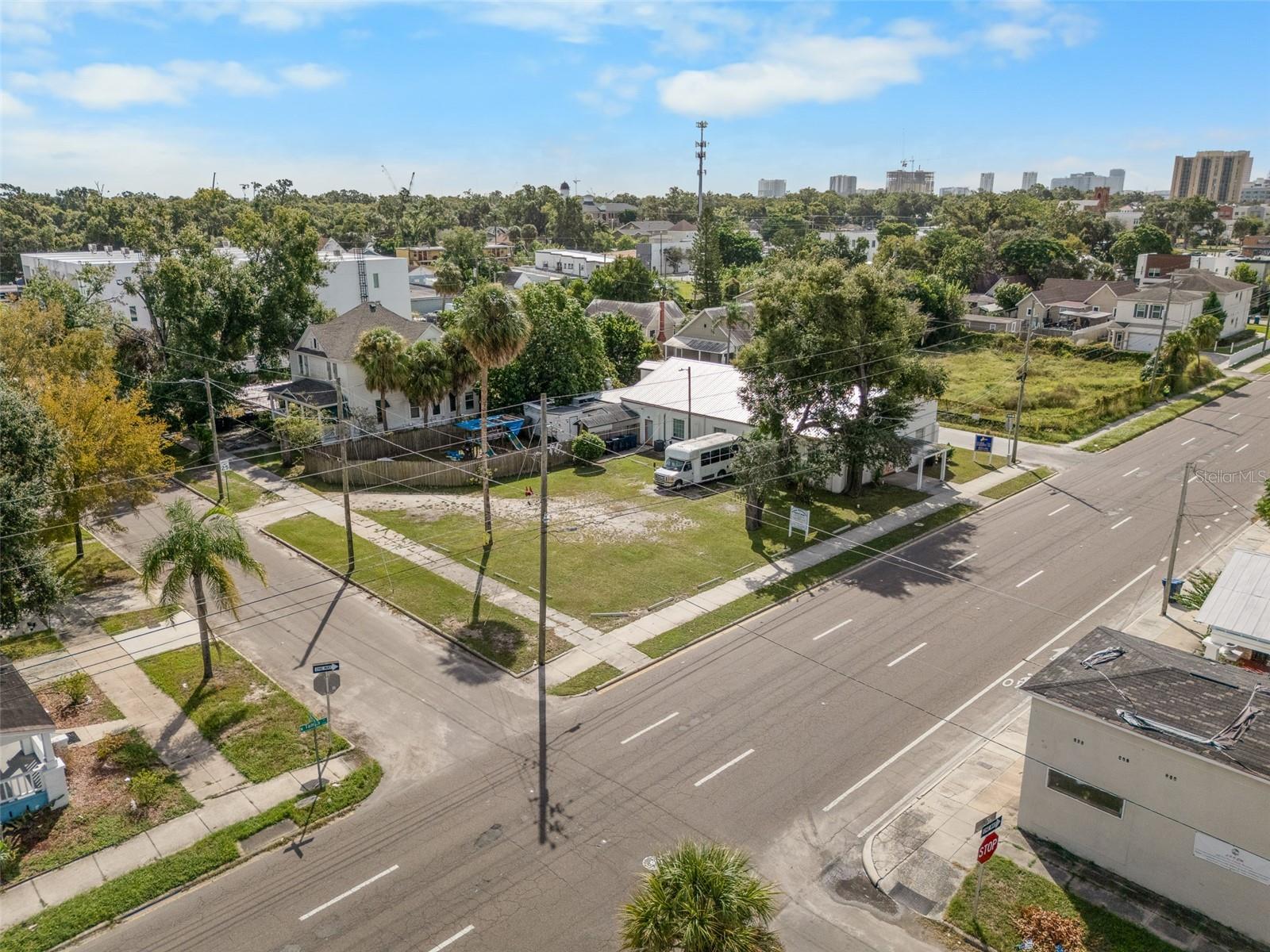 2801 N TAMPA ST, TAMPA, FL, 33602