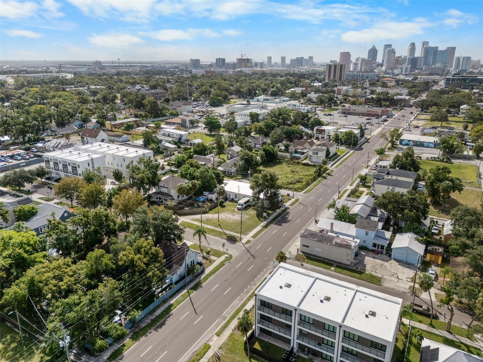 2801 N TAMPA ST, TAMPA, FL, 33602