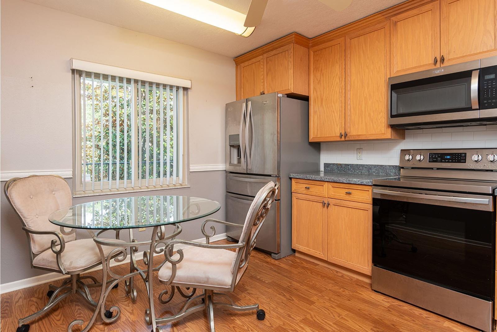 3 ESCONDIDO CIR #8, ALTAMONTE SPRINGS, FL, 32701