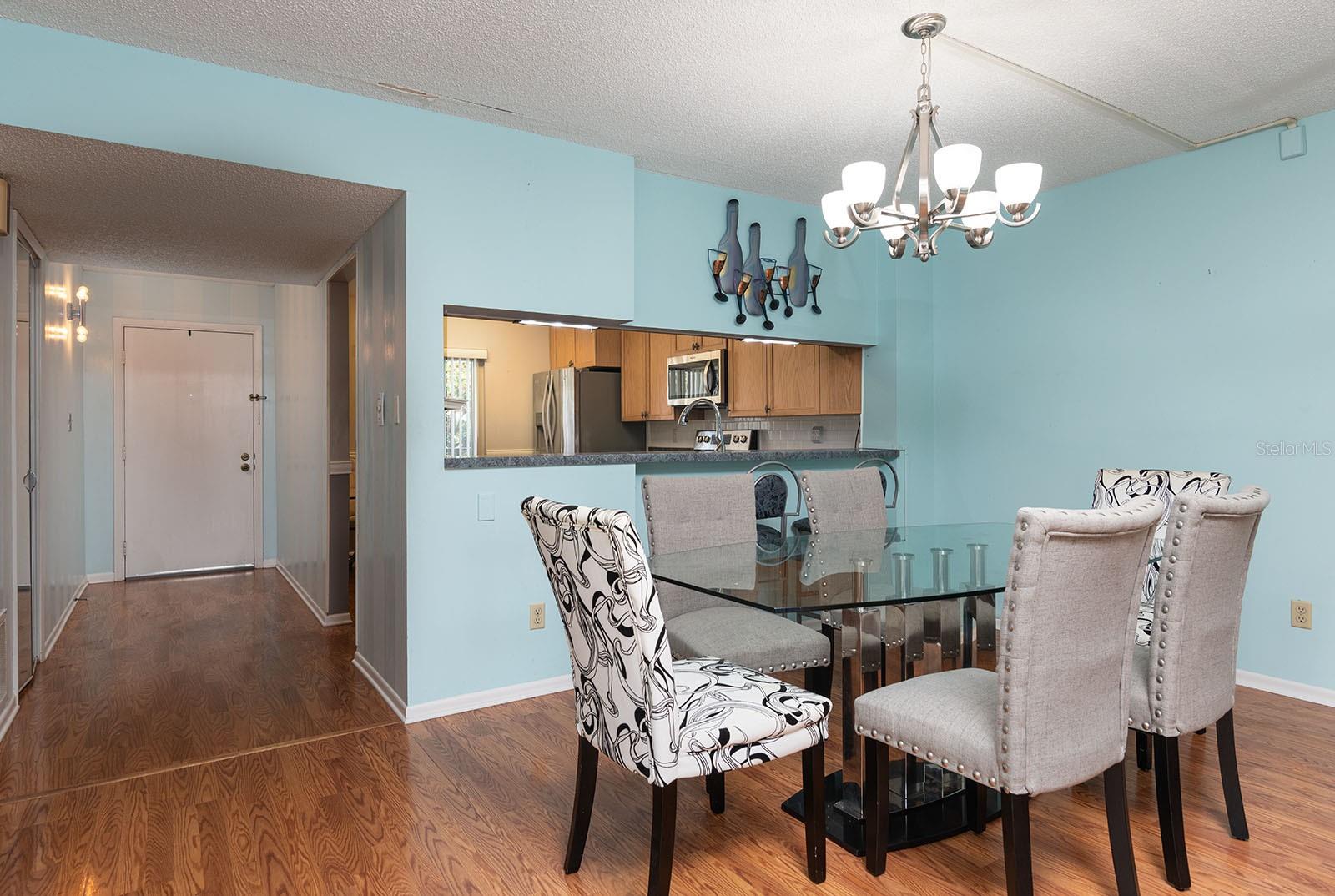 3 ESCONDIDO CIR #8, ALTAMONTE SPRINGS, FL, 32701