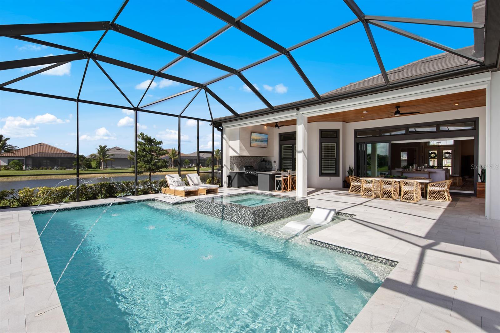 A4667711 Property Photo