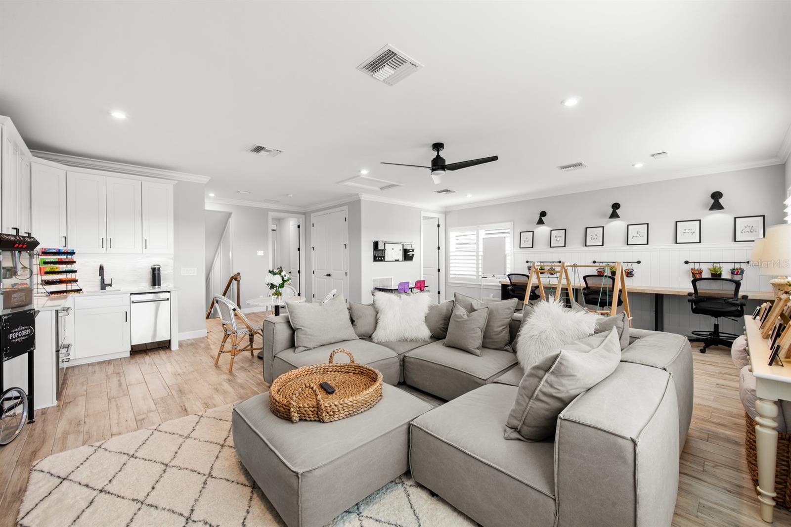 A4667711 Property Photo